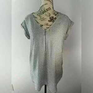 Womens Express Dress Tank Top Blouse Black White Striped Small 1/4 Zip Front S